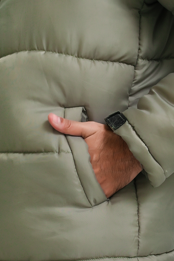 Winteez Men's Premium Olive Green Puffer Jacket - Image 3